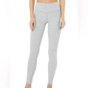 Alo Yoga High-Waist Alosoft Highlight Legging Zinc Heather Size: S